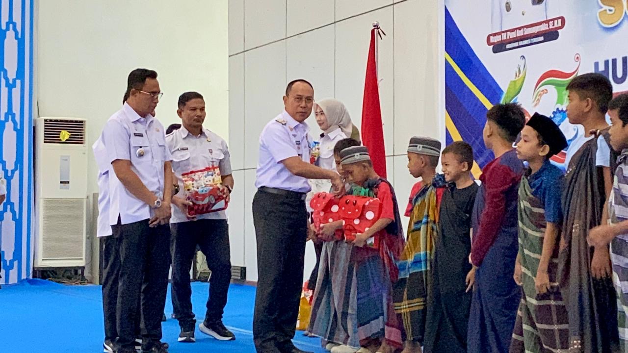 260 Anak Ikuti Sunatan Massal Gratis di HUT ke-62 Sultra