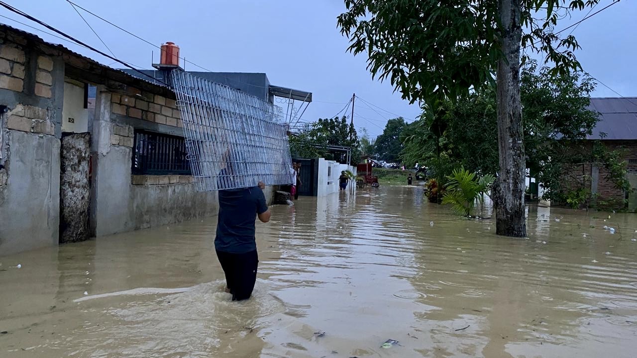 317 Jiwa Terdampak Banjir Sungai Wanggu di Kendari, Warga Mulai Tinggalkan Rumah