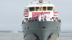 Hari Bhayangkara ke-80, Kapolda Sultra Pimpin Ziarah di TMP Watubangga dan Tabur Bunga di Teluk Kendari