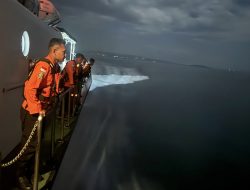 8 Penumpang Kapal Rute Siompu-Wanci yang Terombang-Ambing di Perairan Batu Atas Berhasil Selamat