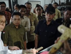 Museum Sultra Dikunjungi Fadli Zon, Lukisan Purba Muna Jadi Fokus