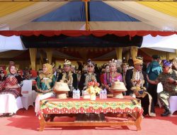 Gubernur ASR Hadiri HUT Tiga Kabupaten, Tegaskan Komitmen Percepat Pembangunan Kepulauan