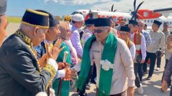 Menhaj Mochamad Irfan Yusuf Tiba di Kota Baubau, Disambut Wali Kota hingga Sultan Buton ke-41