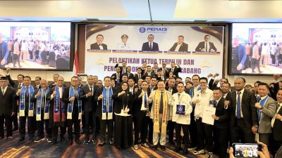 Otto Hasibuan Lantik Pengurus PERADI Kendari 2026-2031, Tekankan Integritas dan Kejujuran Advokat