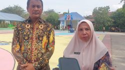 Kolaborasi Sekolah dan UD Maju Motor, Lapangan Basket SMA 2 Kendari Dipercantik